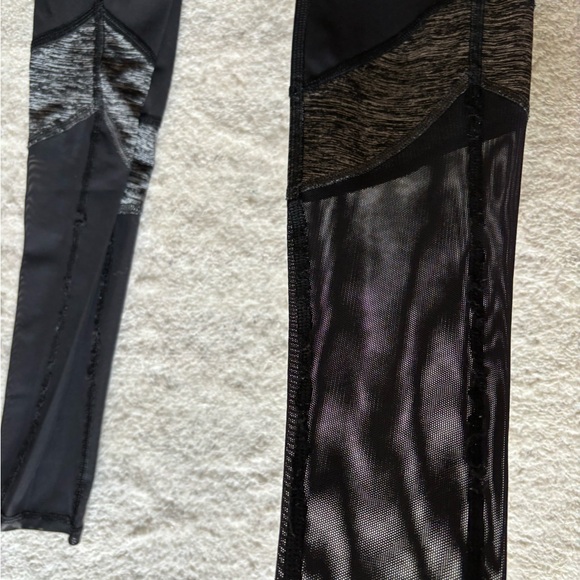 Lululemon Black Leggings Size 2 - Picture 4 of 5
